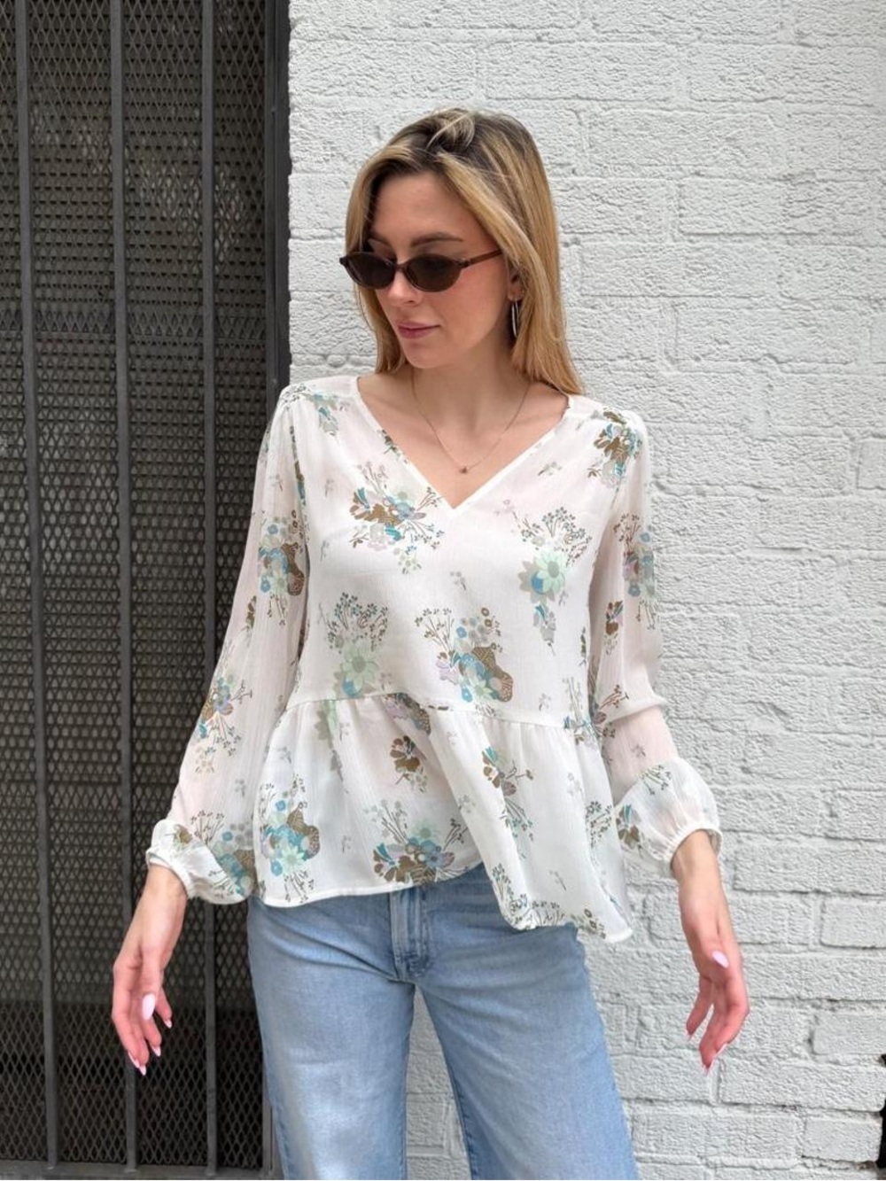 LOFT white floral flowy long sleeve blouse sz XS #bobo #babydoll